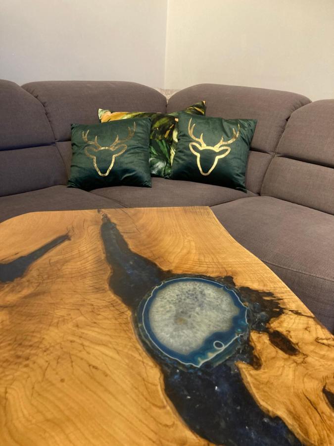 Apartament Deluxe Jelenia Góra Esterno foto