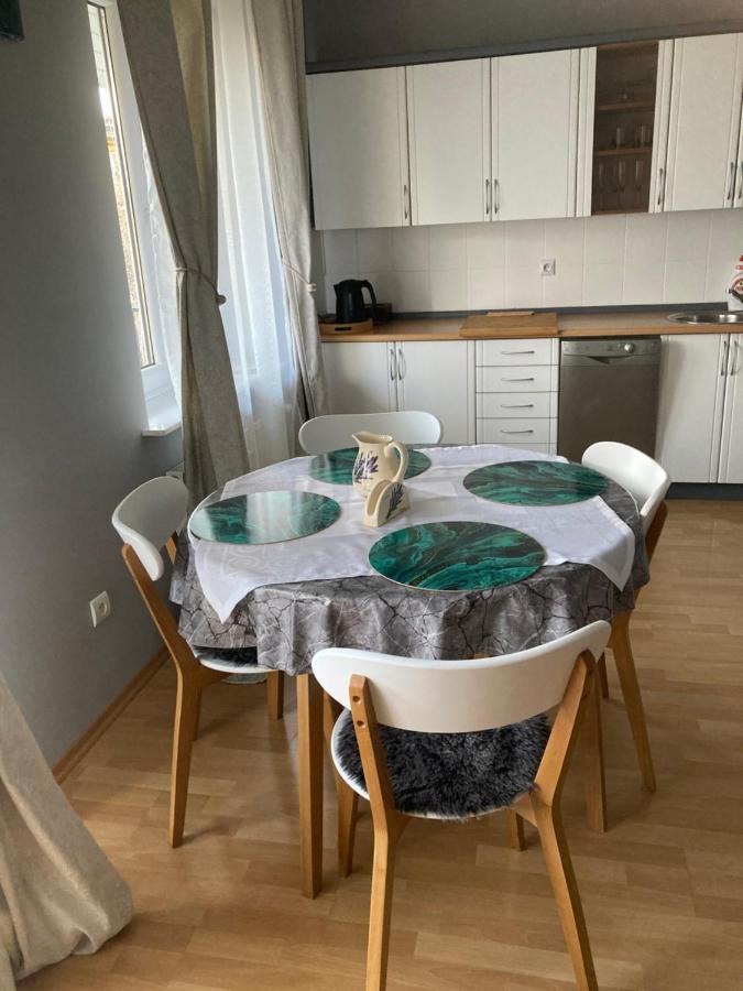 Apartament Deluxe Jelenia Góra Esterno foto